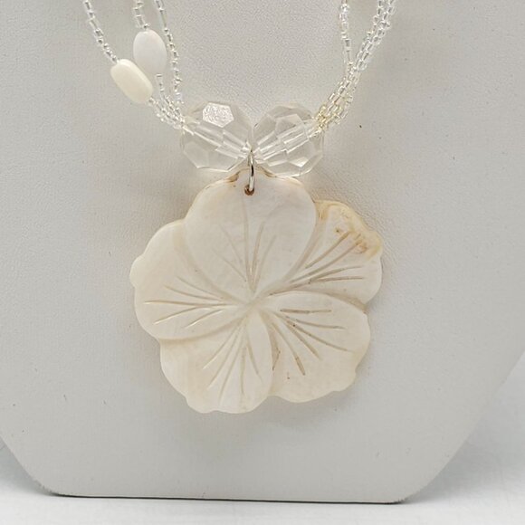 Triple-Strand Beaded Necklace Carved Shell Flower Pendant Adjustable Chain - Picture 2 of 5